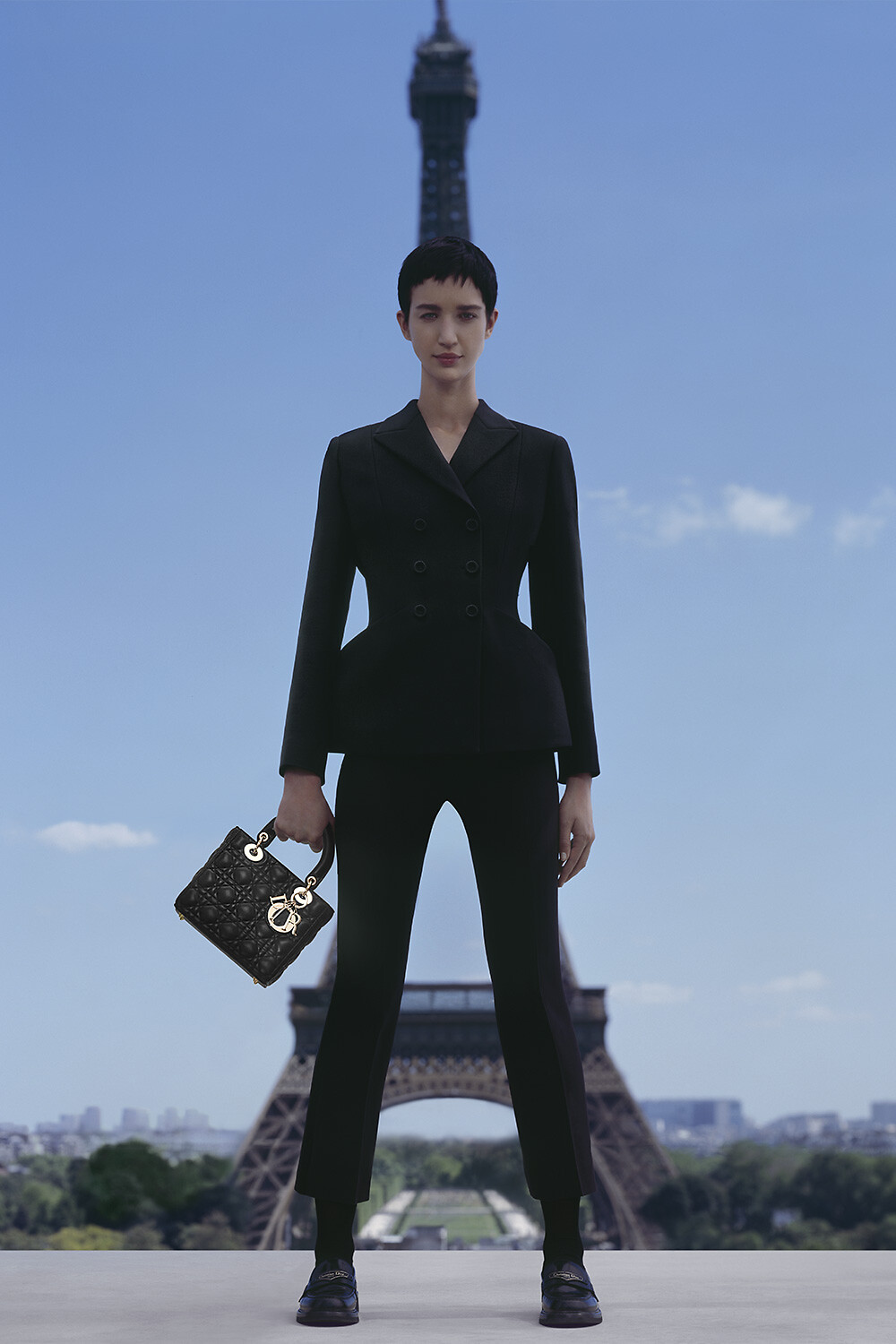DIOR | レディディオール |ウィメンズレザーグッツ｜ディオール