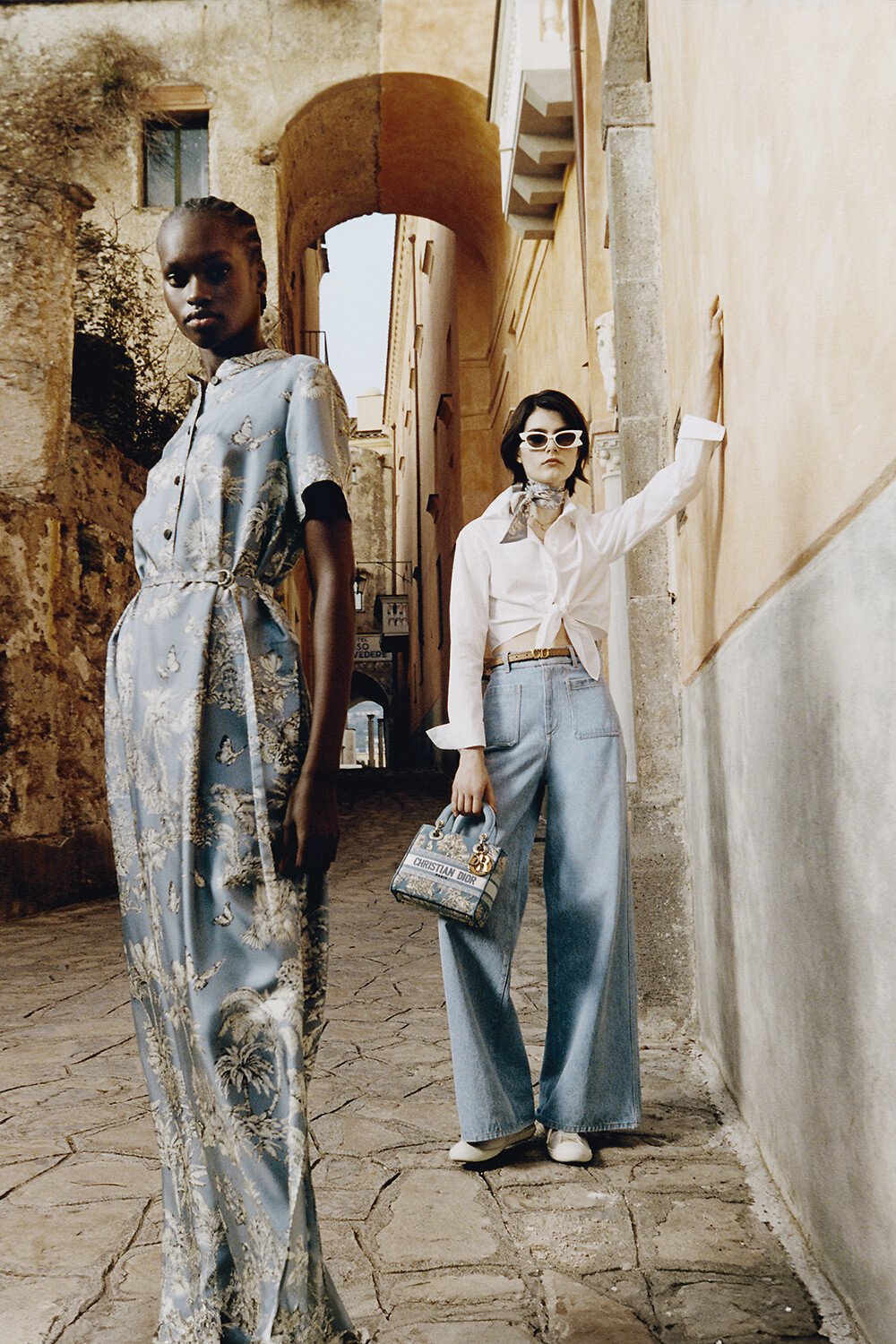 迪奥时尚女装,设计师服装| DIOR 迪奥时尚女装,设计师服装| DIOR