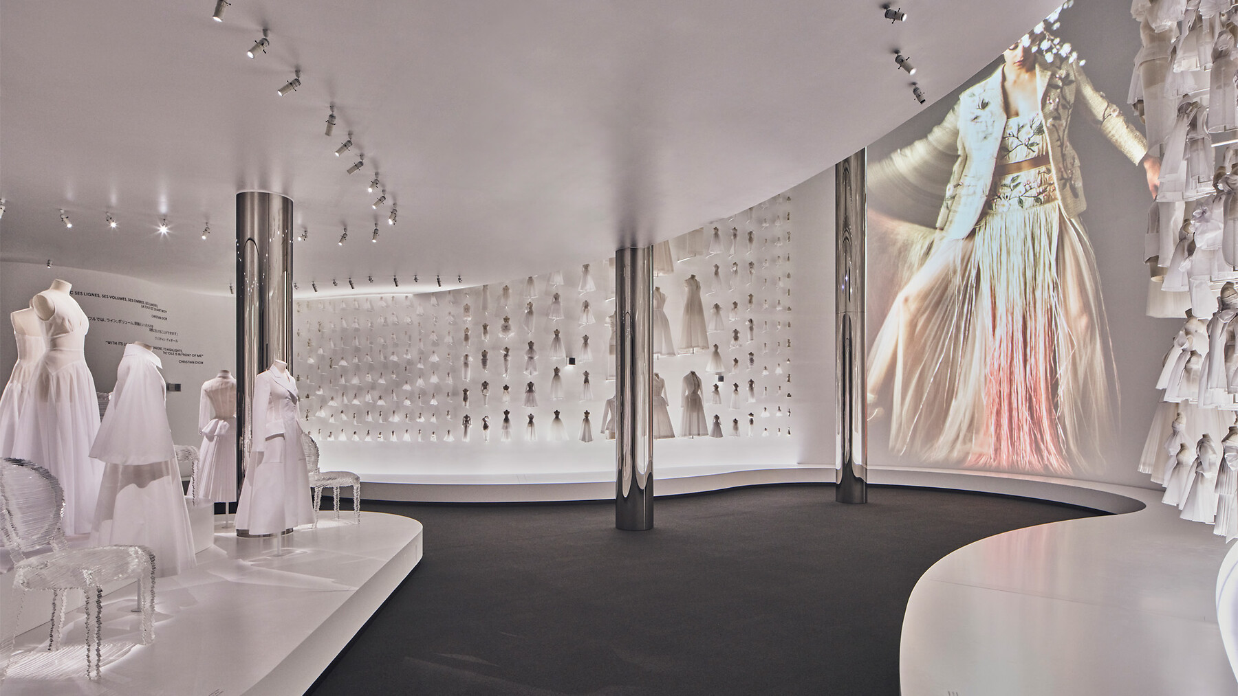 DIOR展目録 pm_11872_1071_1071850-