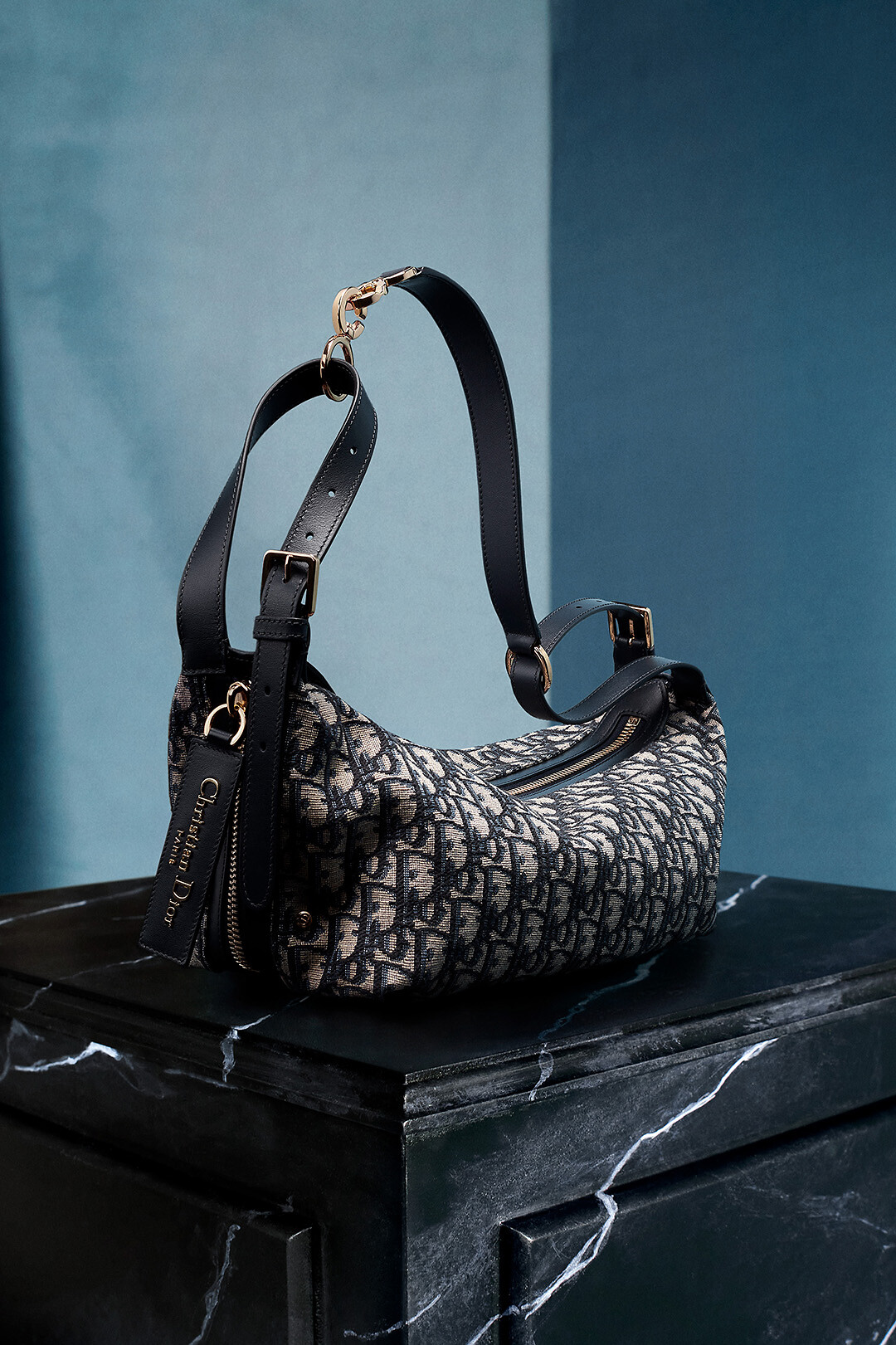 ディオール　ショルダーバッグ　ハンドバッグ　ポーチ付き　ブラック DIOR | ハンドバッグ |ウィメンズバッグ｜ディオール公式