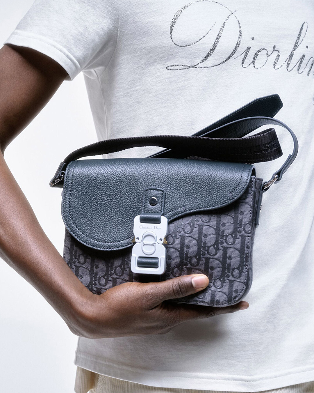 ディオール　カロ　ハーフムーン　コインケース　ミニウォレット　コンパクト財布　黒 Christian Dior ディオール 財布 二つ折り ダリアウォレット