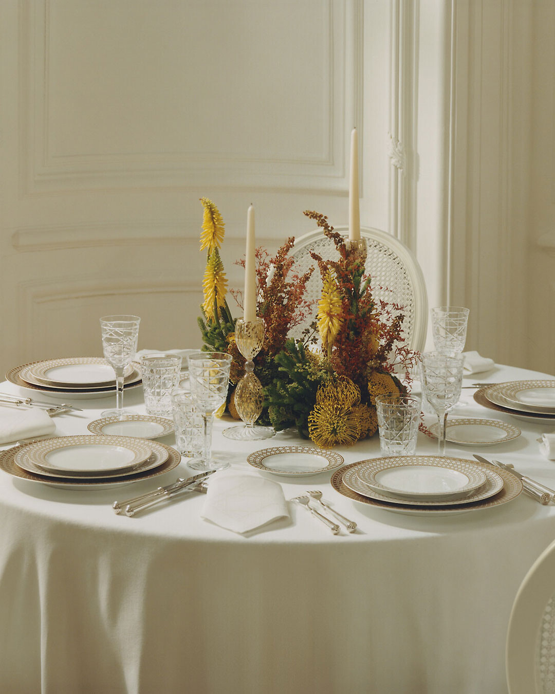 美品 クリスチャンディオール ベルテッド スプリングコート サイズM ブラウン 美品 クリスチャンディオール ベルテッド スプリングコート