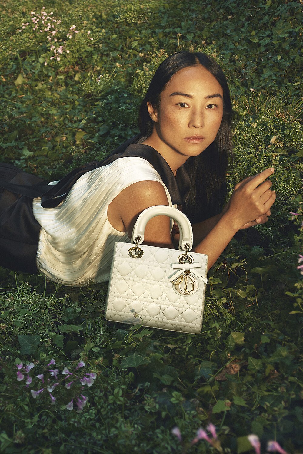 タグ付き　クリスチャンディオール　総シルクワンピース　ドレス　36　プレタポルテ クリスチャンディオール ウール×シルク ワンピース I40 長袖