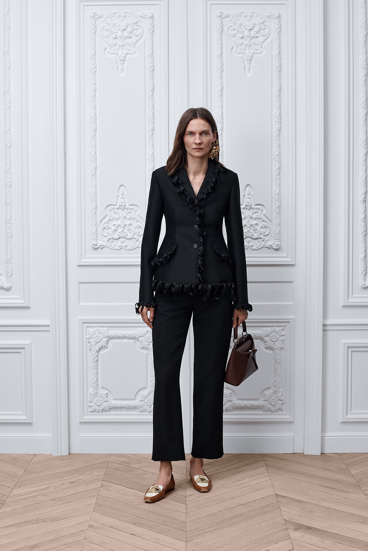 epiです！ Dior シルク タフタ フレアード ドレス Dior】アカデミー映画博物館ガラでグレタ・リーが纏ったドレスの