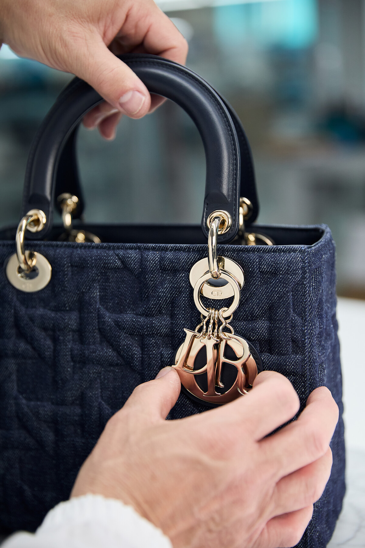 Dior レディ　ディオール　デニム　バッグ Lady Dior ディオール ハンドバッグ ショルダーバッグ レディ